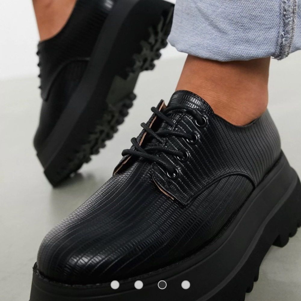 Prada platform
